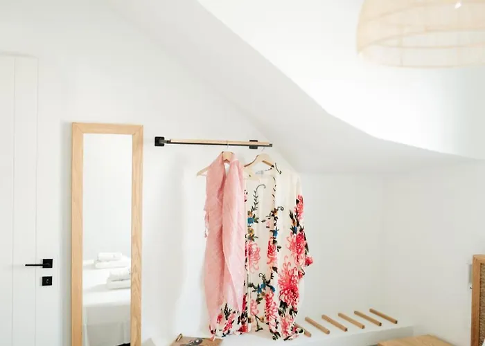 Magnolia Thassos Potos